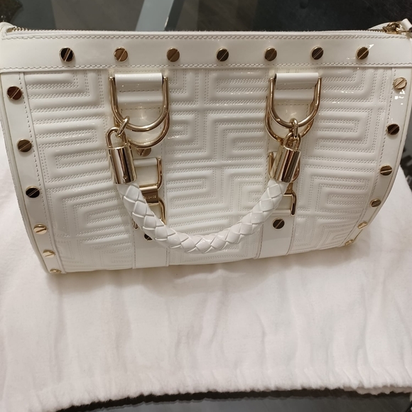 Gianni Versace White Quilted Patent Bag "Snap Out of It" Bag - Picture 4 of 13